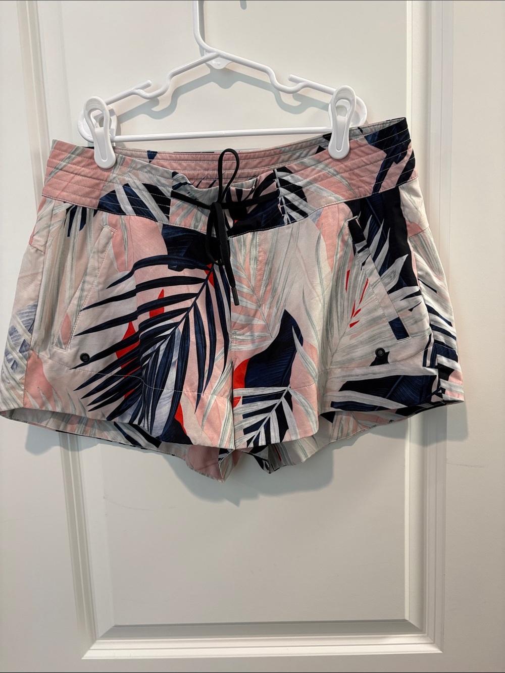 Athleta Pink Tropical Drawstring Skort Shorts with Navy Accents